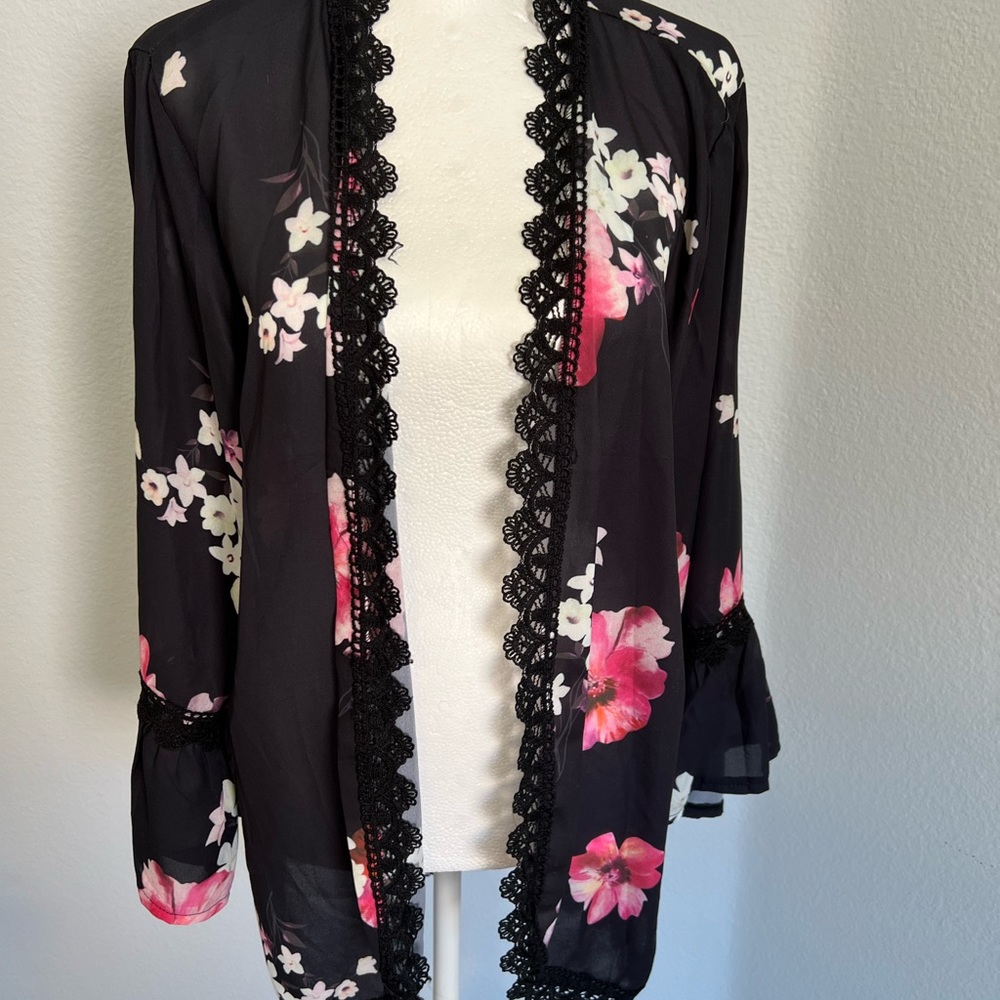 NWT Pink Milly Black Kimono Cover up with Pink Flowers
